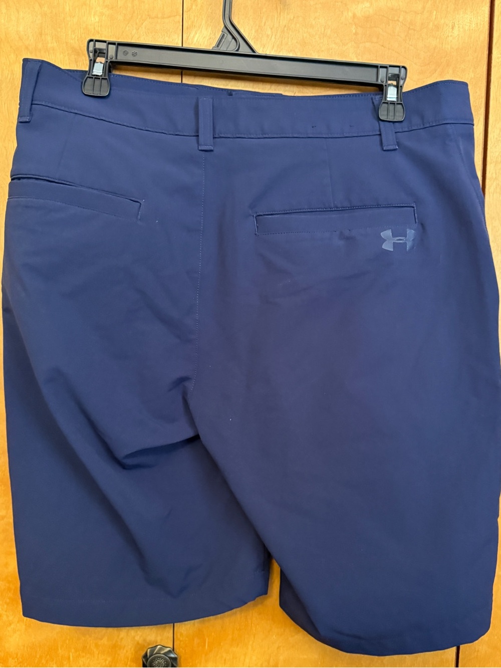 EUC - Under Armour Men's Navy Performance Golf Shorts size 34